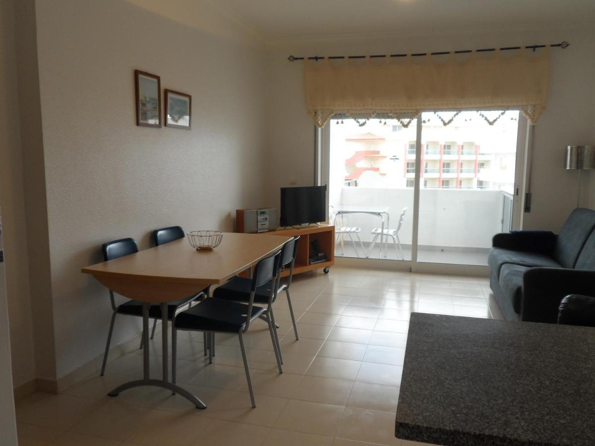 Apartamento Varandas Do Sol Nascente Porches  Eksteriør billede
